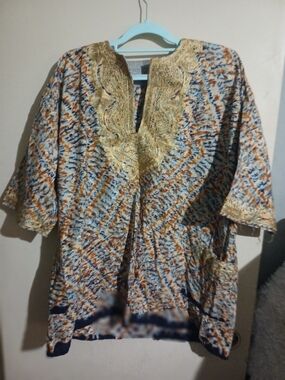 Embroidered V-Neck Ethnic Tunic in Cream, Blue & Brown